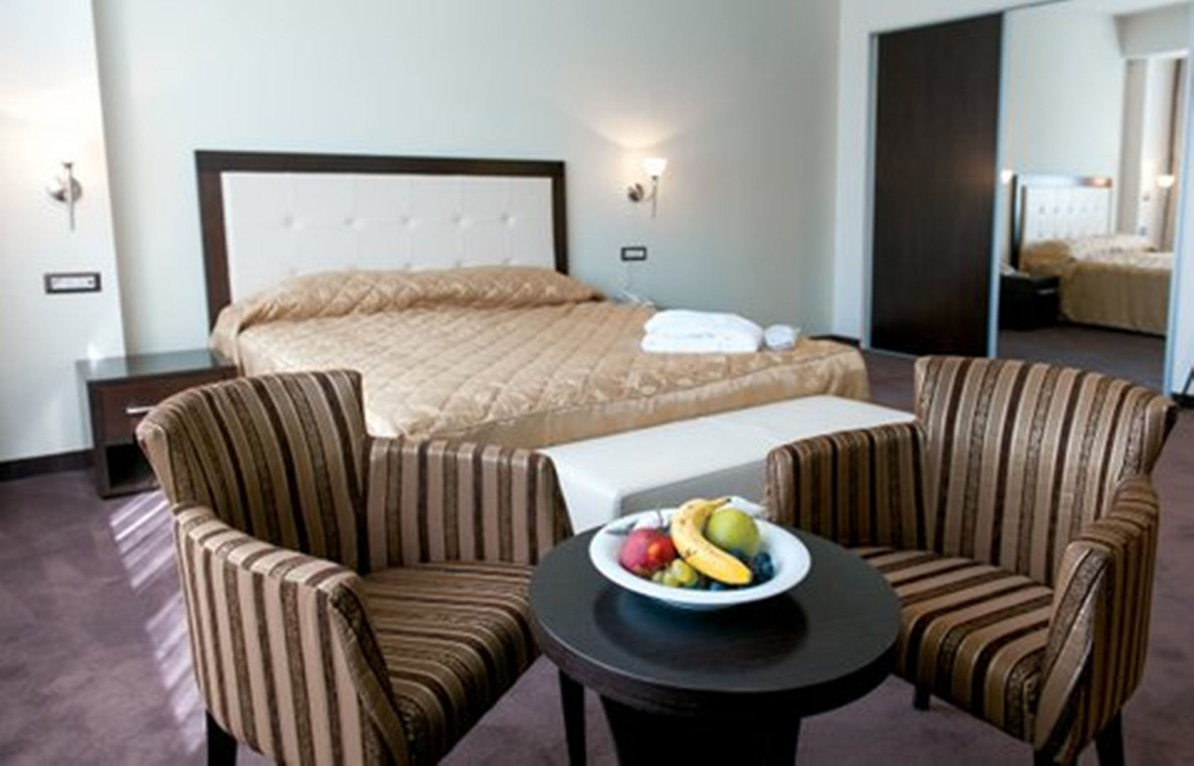 Tcc Grand Plaza Hotel Skopje Værelse billede