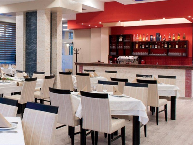 Tcc Grand Plaza Hotel Skopje Eksteriør billede