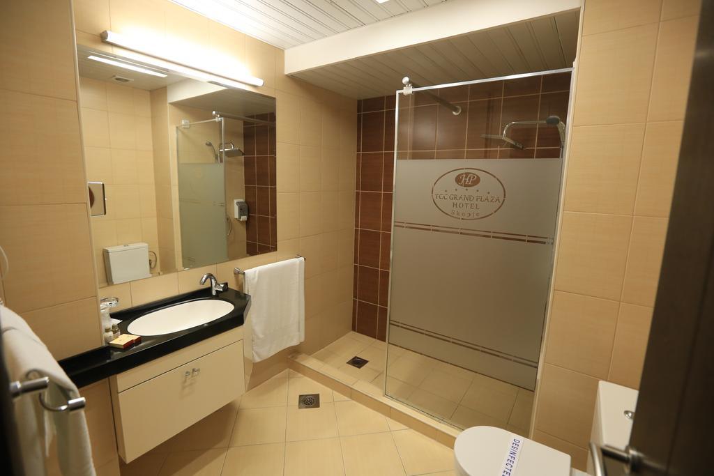 Tcc Grand Plaza Hotel Skopje Eksteriør billede